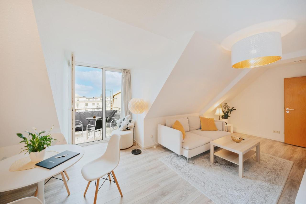 Bliss Place - Serviced Apartment - Arbeitsplatz, Zentral, Kueche, Waschmaschine, Smarttv Magdebourg Extérieur photo