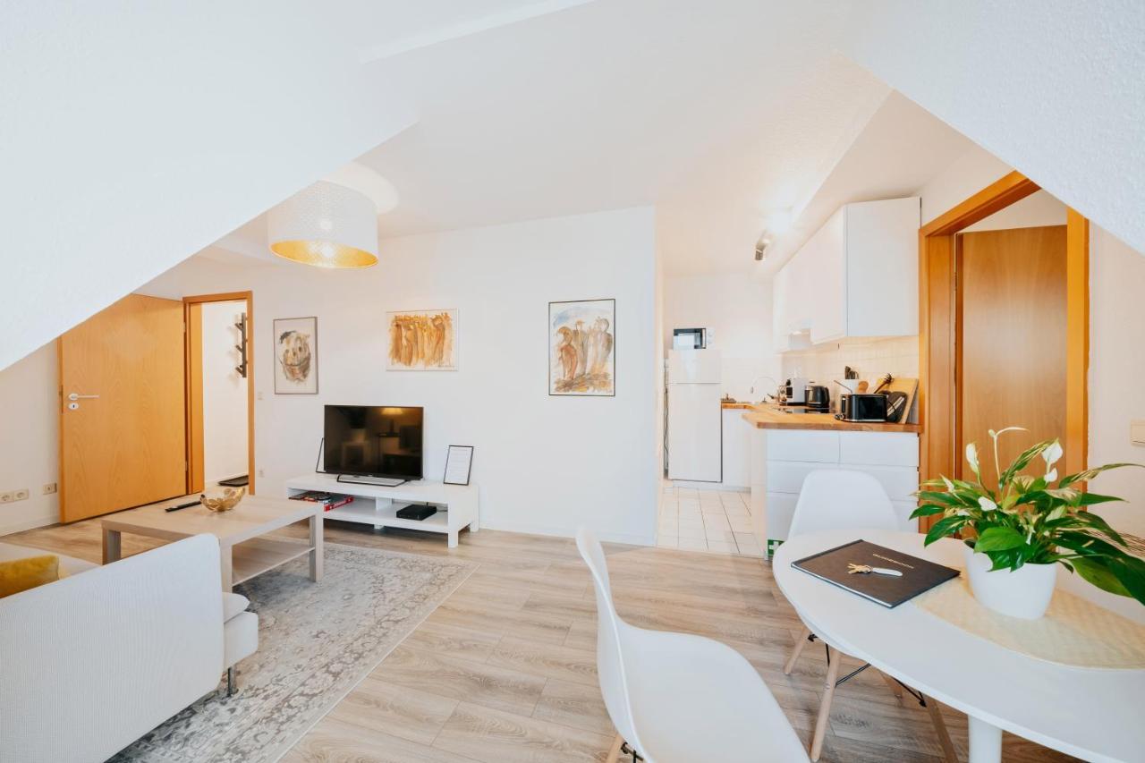 Bliss Place - Serviced Apartment - Arbeitsplatz, Zentral, Kueche, Waschmaschine, Smarttv Magdebourg Extérieur photo